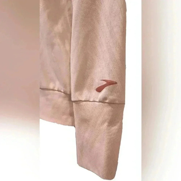 BROOKS Women's Athletic Longsleeve Top Vented Back - Picture 2 of 6